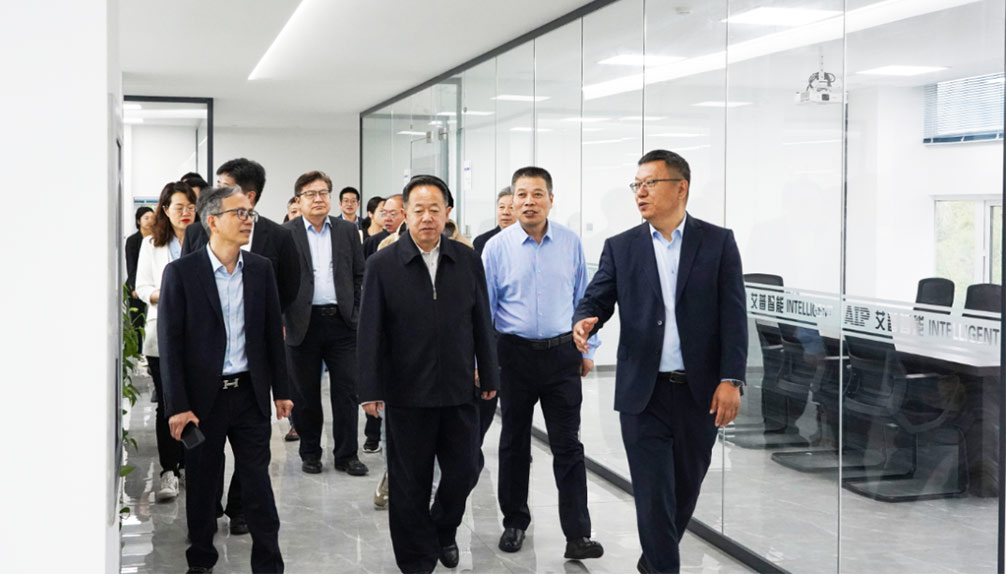 深化合作丨中國電器工業協會微電機分會八屆四次理事會一行到艾普智能參觀交流